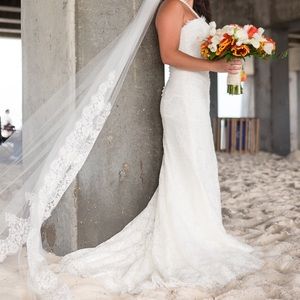 Beautiful Lace & Sequin Wedding dress!